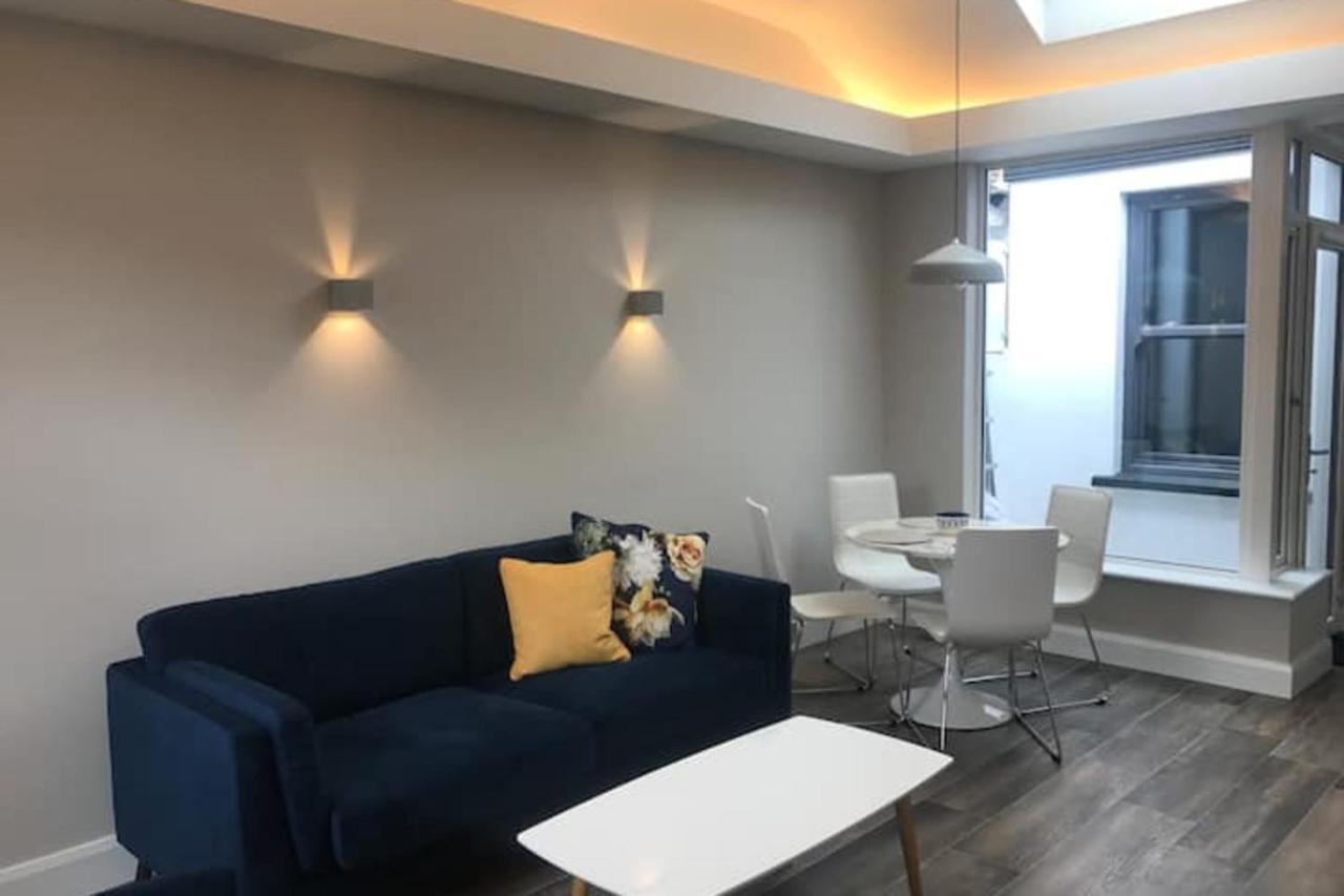 Vakantiehuis Modern 1 Bed 1 Bath In Location